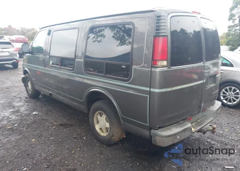 1998 Chevrolet Chevy Van G1500 из США, поврежденный, VIN 1GBFG15M9W1090991